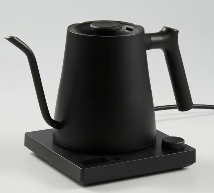 Bouilloire électrique Aura Noir 0.8L - VARIA