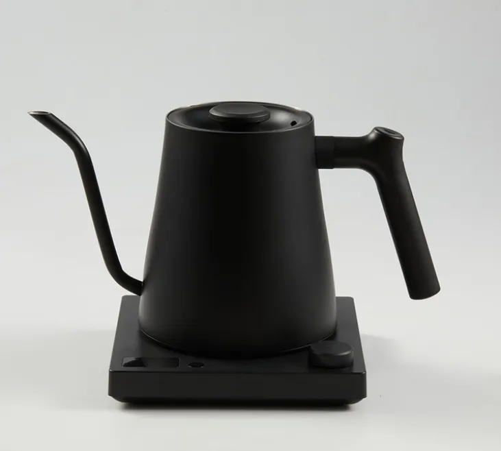 Bouilloire électrique Aura Noir 0.8L - VARIA