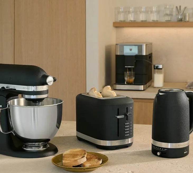 Bouilloire à température réglable 5KEK1701EBK Noire Truffe 1.7L - KitchenAid