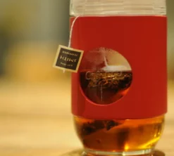 Cafetière filtre et bouteille nomade CAFFLANO Go-Brew rouge