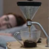Cafetière programmable JOY RESOLVE Barisieur avec réveil - Blanc et bois de noyer