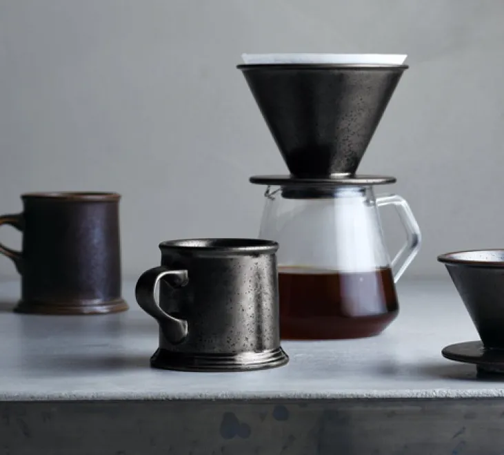 Dripper conique KINTO SCS-S01 en porcelaine noire 1 à 2 tasses