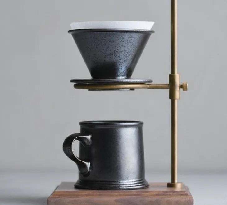 Dripper conique KINTO SCS-S01 en porcelaine noire 1 à 2 tasses