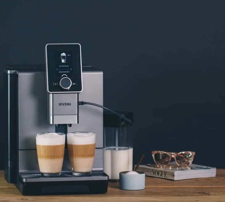 Expresso Broyeur Nivona Café Romatica NICR 930 avec carafe à lait 1L