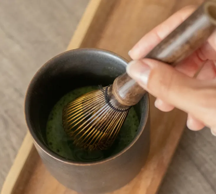 Fouet à matcha à manche long - Chasen en bambou - ANATAE