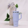 Gourde isotherme avec paille Travel cup glycine - 90 cl - QWETCH