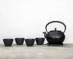 Lot de 4 tasses en fonte noire 12cl - The Kitchenette