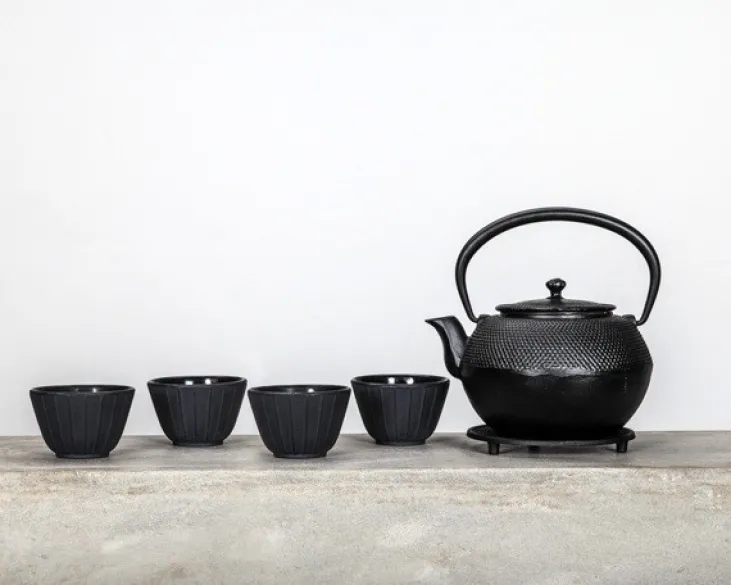 Lot de 4 tasses en fonte noire 12cl - The Kitchenette