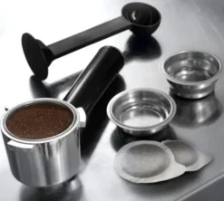 Machine expresso DELONGHI Dedica EC695.M inox brossé
