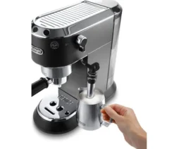 Machine expresso DELONGHI Dedica EC685.BK noir