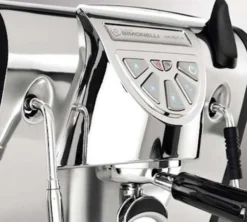 Machine expresso NUOVA SIMONELLI Musica noire MMUSICAVOL010004 pour réseau d'eau