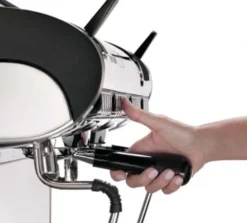 Machine expresso professionnelle Nuova Simonelli Aurelia Wave DIGIT 3 Groupes - Rouge
