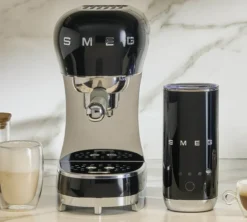 Machine expresso SMEG ECF00BLEU + Mousseur à lait MFF02BLEU Noire - ECF12BLEU