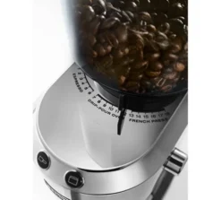 Moulin à café Delonghi Dedica KG520.M