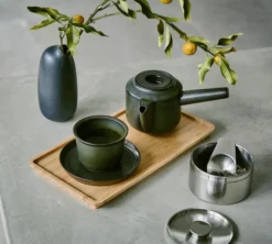 Plateau en bambou KINTO Leaves to Tea 27,5 cm x 14,5 cm