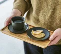 Plateau en bambou KINTO Leaves to Tea 27,5 cm x 14,5 cm