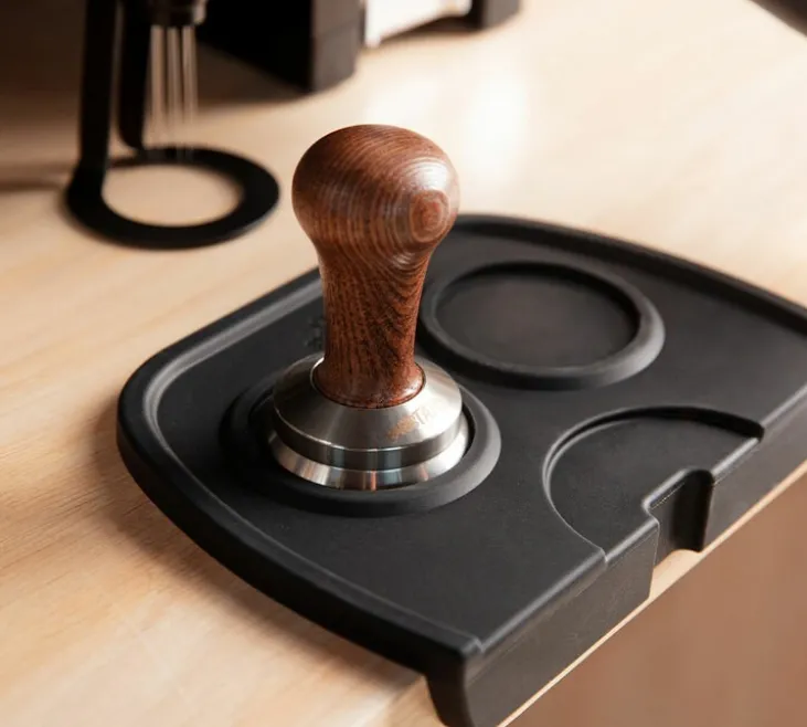 Tamper café BARISTATOR 58.6mm haute précision Bois foncé