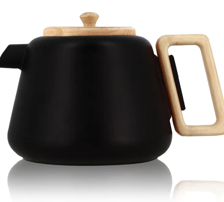 Théière en fonte 1 L OGO LIVING Viggo noir