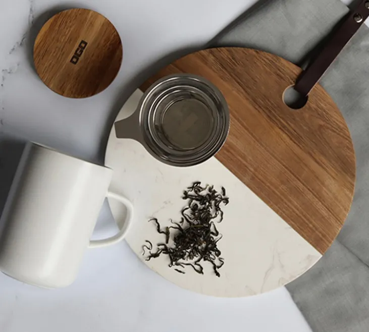 Tisanière en grès 47,5 cl Blanc et couvercle en acacia - OGO Living